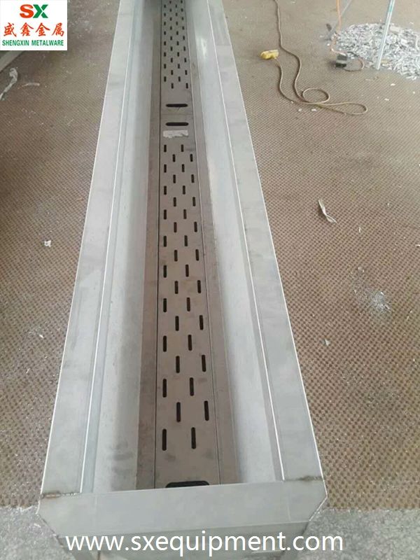 cattle water trough 2(001).jpg